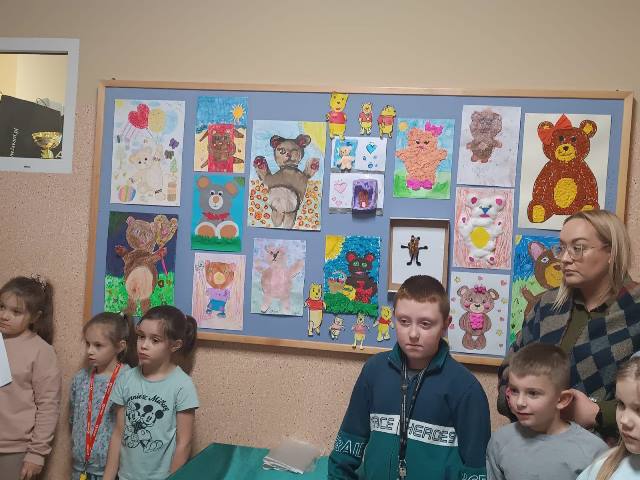 uczniowie i ich prace