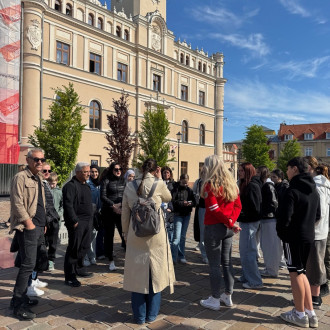 zwiedzenie miasta przez uczestników erazmusa