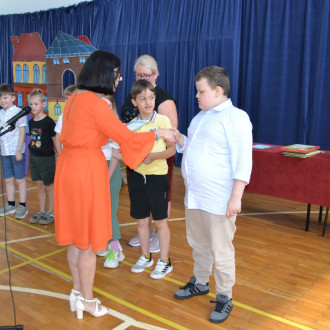 wręczenie nagród uczniom za konkursy ogólnopolskie (2)