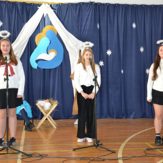 program artystyczny w wykonaniu uczniów szkoły-jasełka (9)