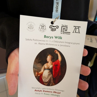 Smycz i identyfikator konkursowy