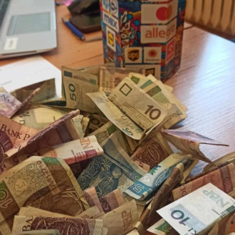 zebrane pieniądze